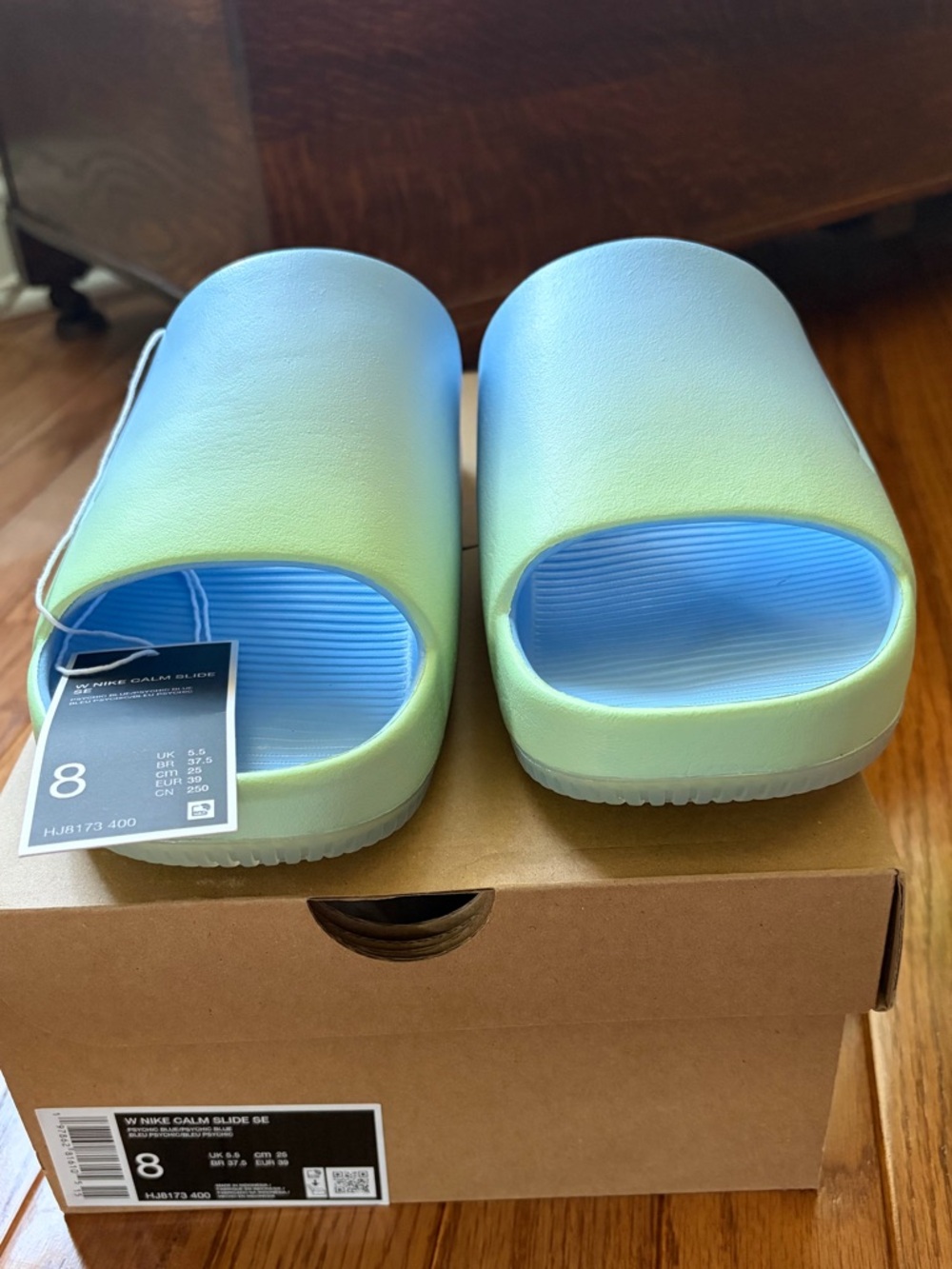 Nike NWT Women’s Calm Slide SE Sandals Psychic Blue-Green-Lavender  Size 8
